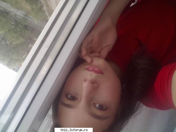mdeaaaah ce sa spun :x  :rotfl:  :rotfl: bunnă