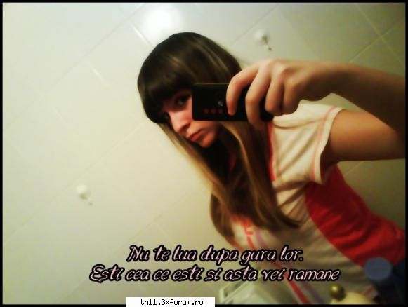*(-Je-)* - nu luati dupa tricou atarna bou da e pref mheu:X - ^Hello!^