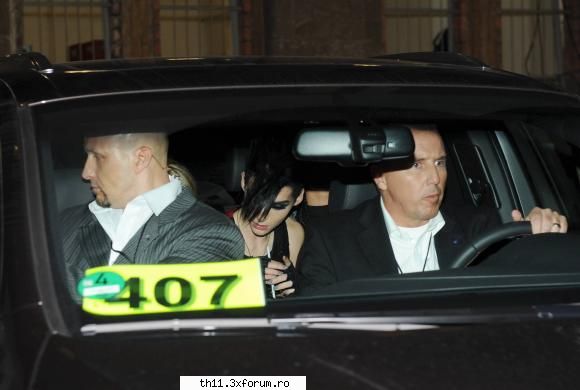 POZE DE LA EMA!!!!! :X - Am mai gasit si eo cateva poza.. Imi cer scuze - ^Bill Kaulitz^