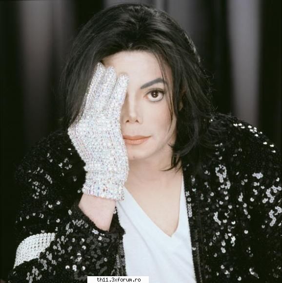 Poze - aici chiar e el - Michael Jackson